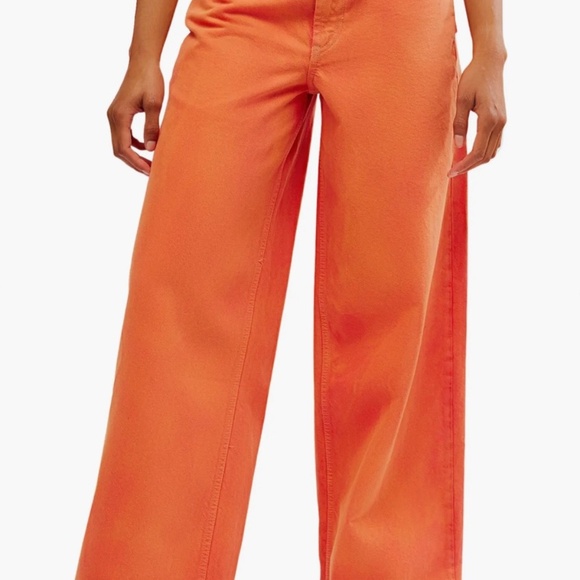 NWT FREE PEOPLE WATERFALLS BAGGY WIDE LEG DENIM JEANS - SIZE 29 - Picture 2 of 11